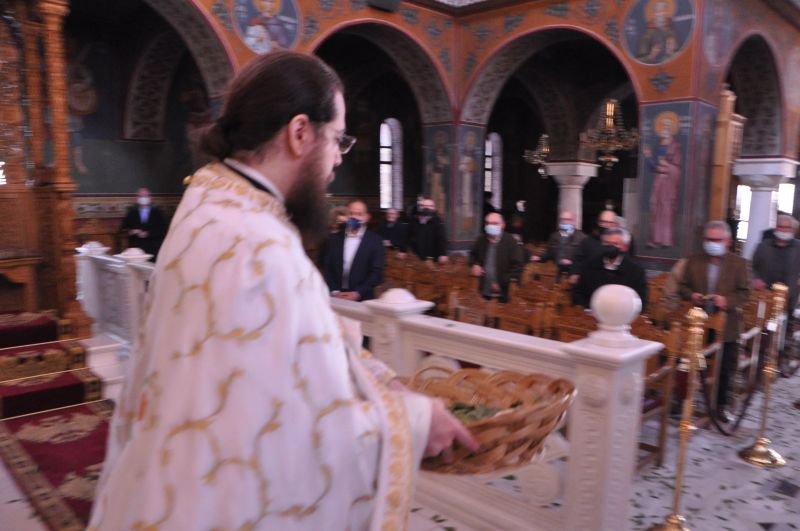 Ἡ πρώτη Ἀνάσταση στόν Μητροπολιτικό Ναό Δράμας